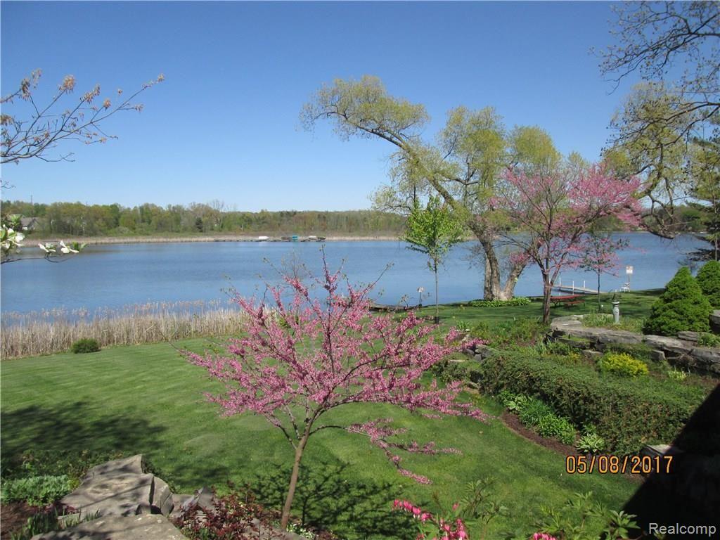 2749 Earl Lake Road Howell, MI 48843 - Photo 20 of 26 Gallery Image 20