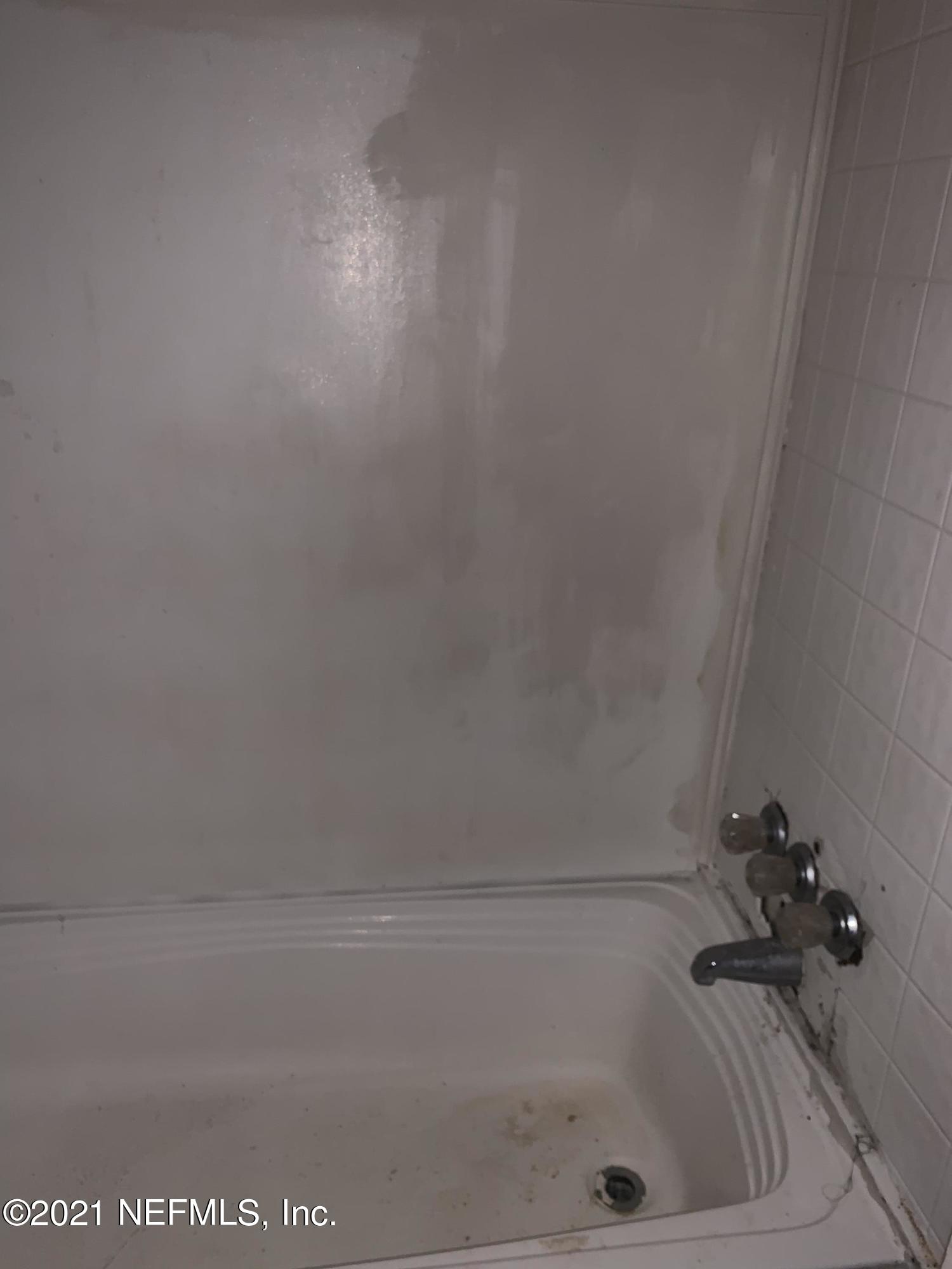 3556 Bedford Road Jacksonville, FL 32207 - Photo 28 of 60 68AA4E39-E94F-4869-8EDC-42D3BBF44821