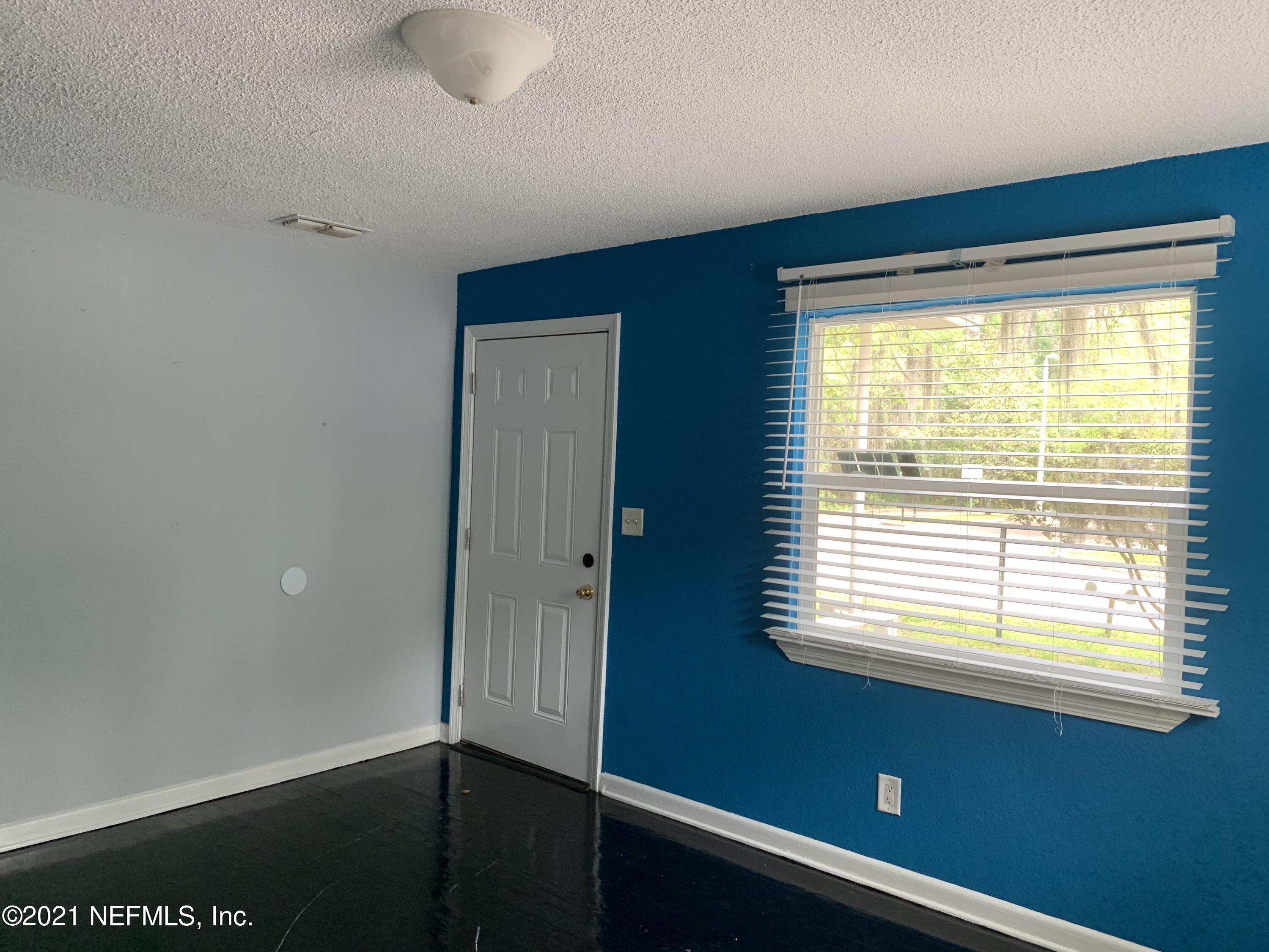 3556 Bedford Road Jacksonville, FL 32207 - Photo 38 of 60 630A8F63-AFEB-4973-A6B6-410BFF5A64A0
