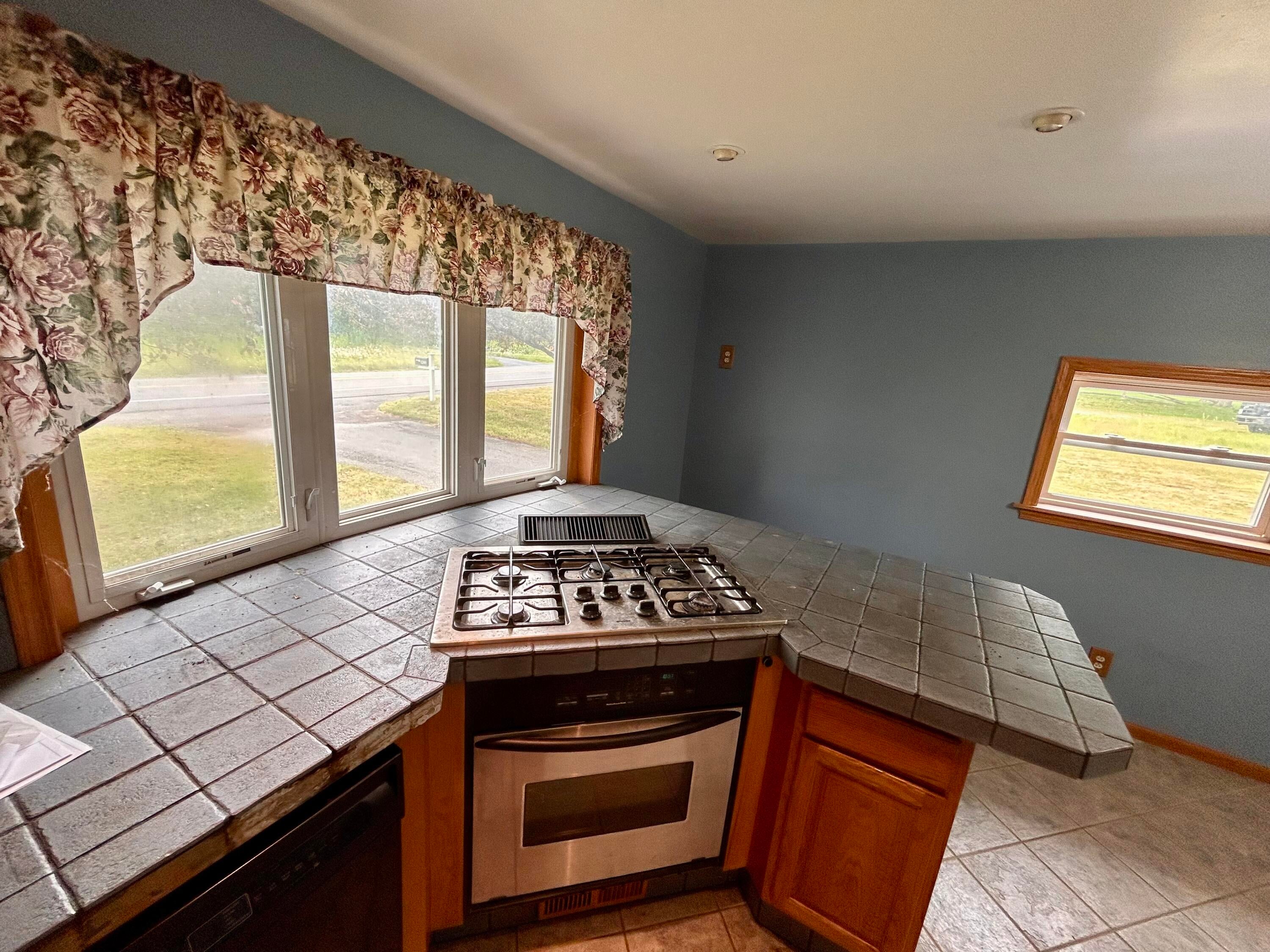1422 State Rte 3 Morrisonville, NY 12962 - Photo 6 of 39 Gallery Image 6