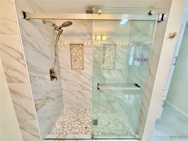 $619,900 | 400 Tiburon Lane, Amherst, NY 14051