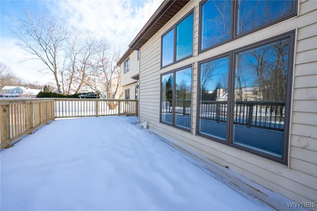 $619,900 | 400 Tiburon Lane, Amherst, NY 14051