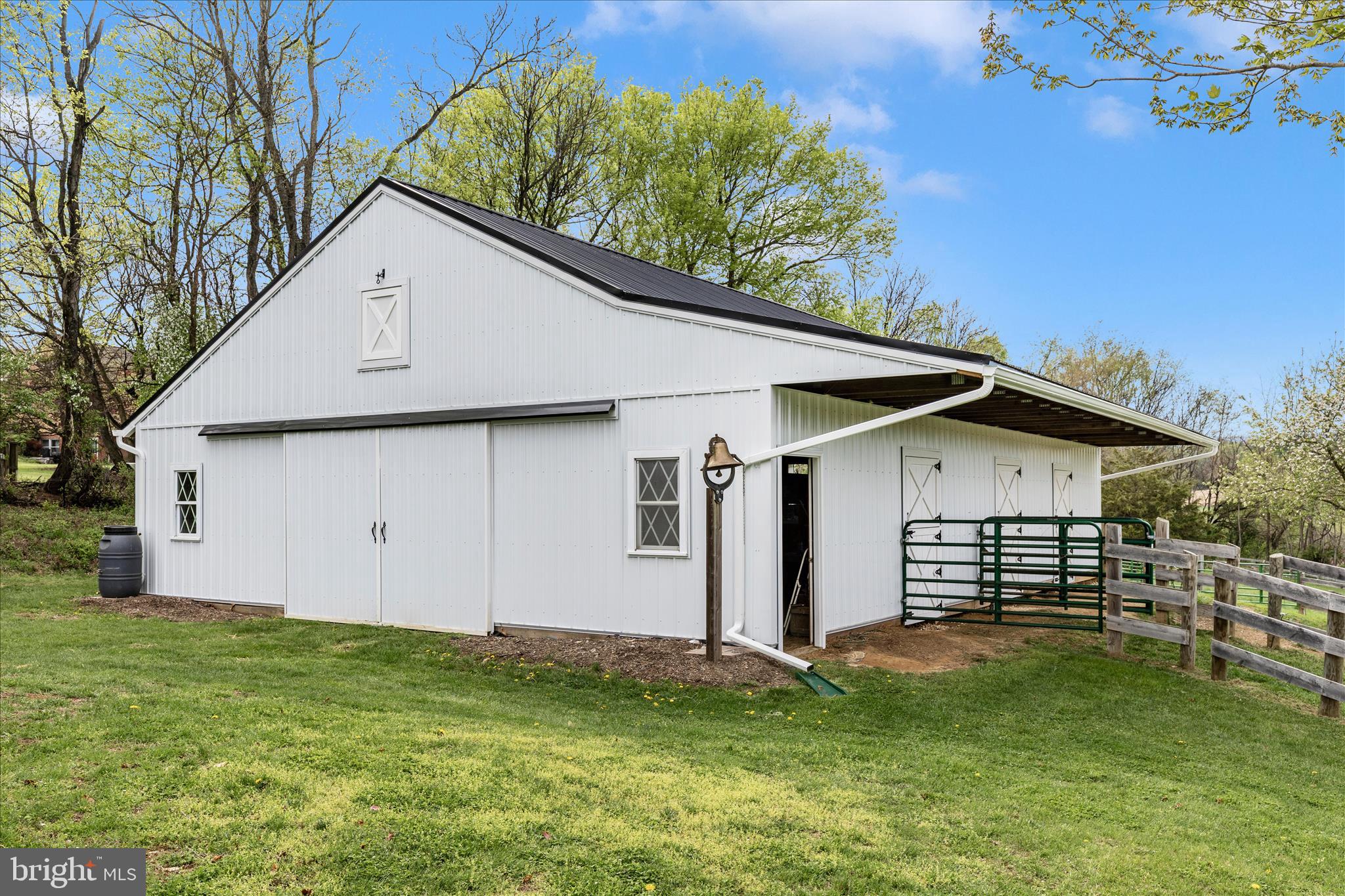 6735 Burkittsville Road Middletown, MD 21769 - Photo 7 of 98 Huge Barn with 3 stalls