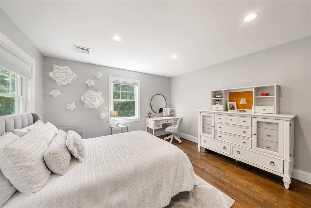 146 Pine Street Dover, MA 02030 - Photo 18 of 39