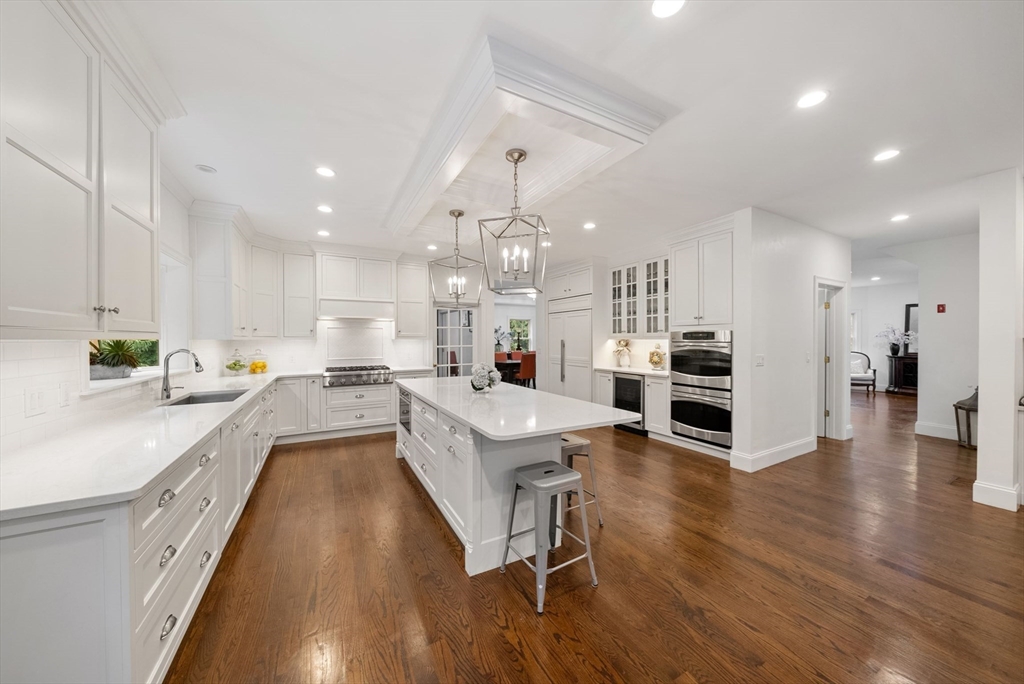 146 Pine Street Dover, MA 02030 - Photo 5 of 39