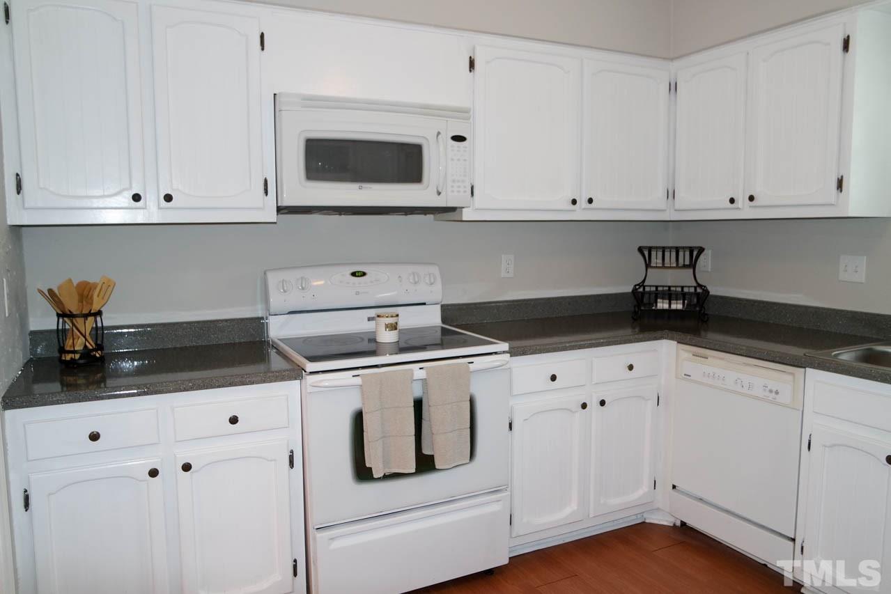 6447 New Market Way Raleigh, NC 27615 - Photo 2 of 16
