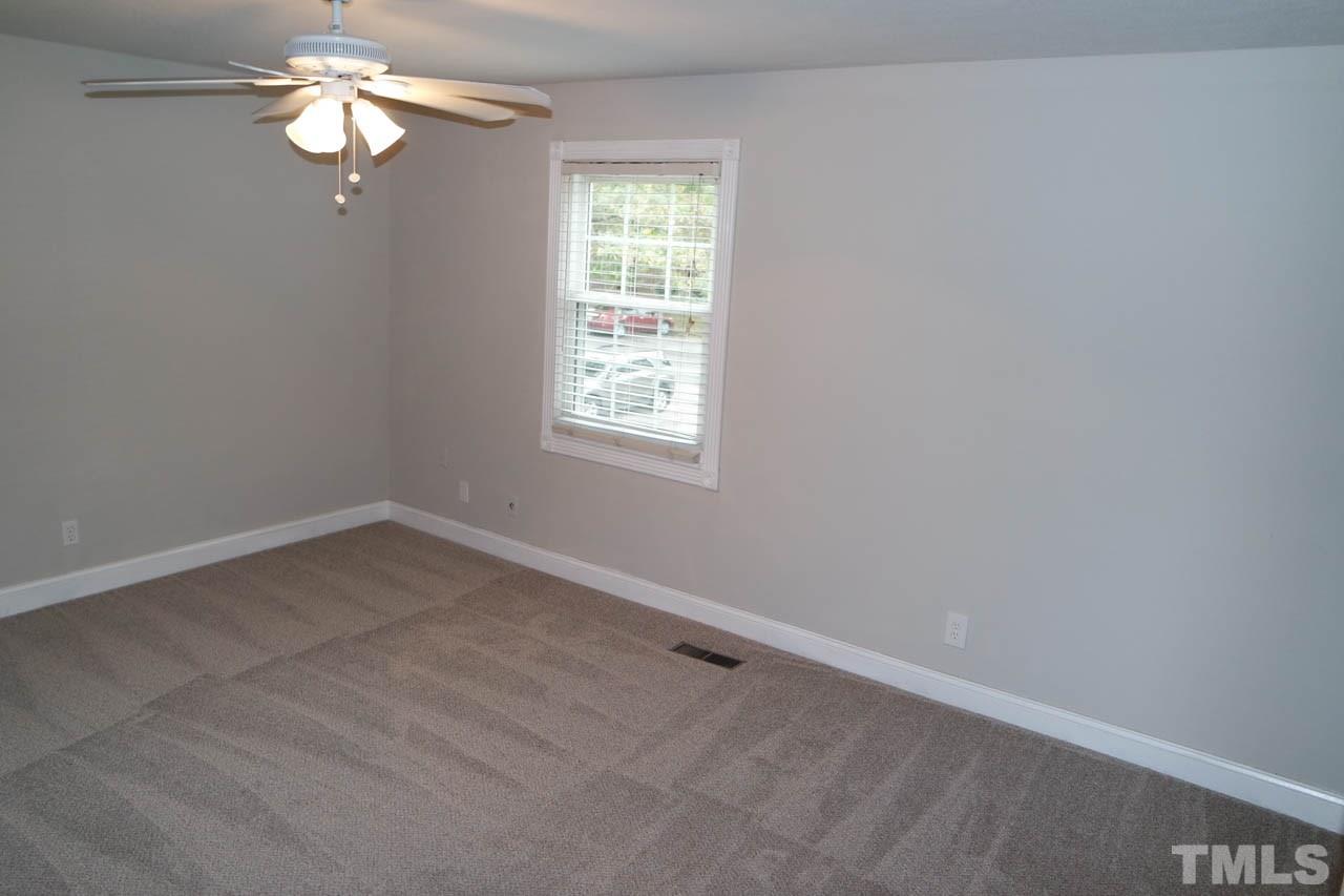 6447 New Market Way Raleigh, NC 27615 - Photo 7 of 16
