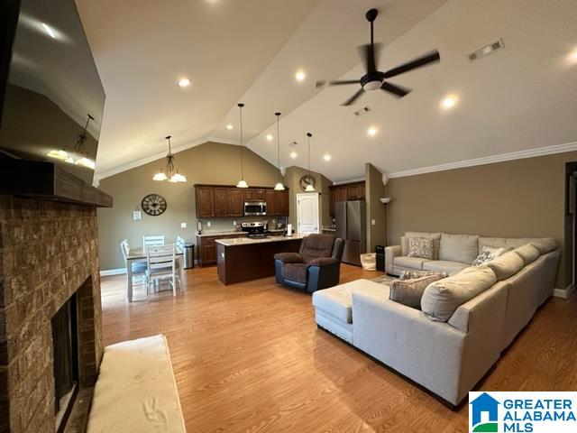 1007 Spg Vw Lane Clanton, AL 35045 - Photo 4 of 7