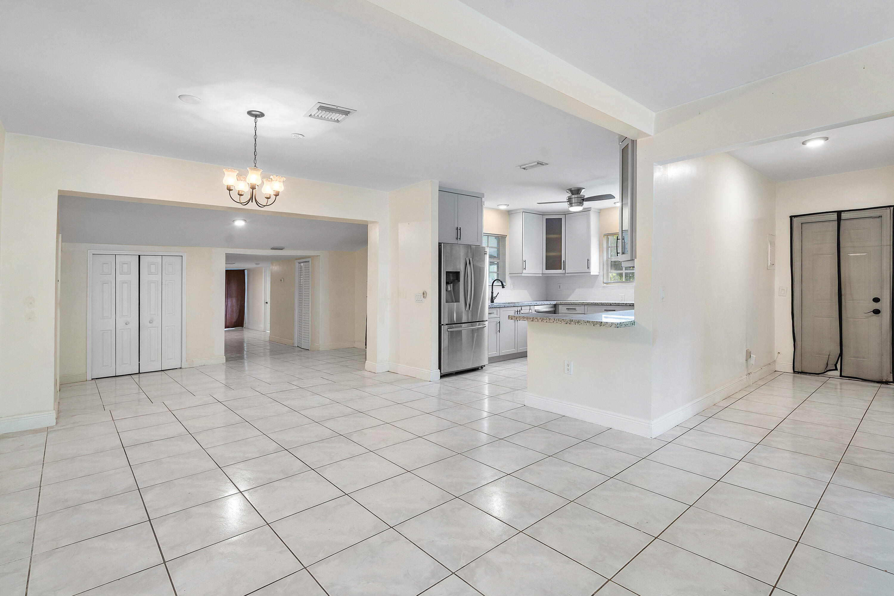 6130 Edwards Road Pompano Beach, FL 33063 - Photo 6 of 17 010-6130EdwardsRoad-Margate-FL-33063-FUL