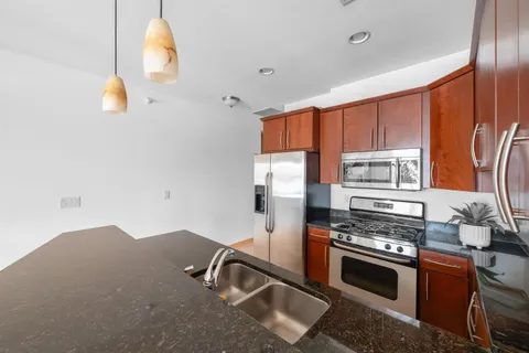 $399,000 | 808 Williamson Street, Unit 304, Madison, WI 53703