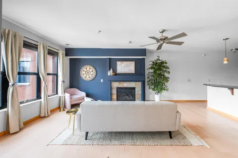 $399,000 | 808 Williamson Street, Unit 304, Madison, WI 53703