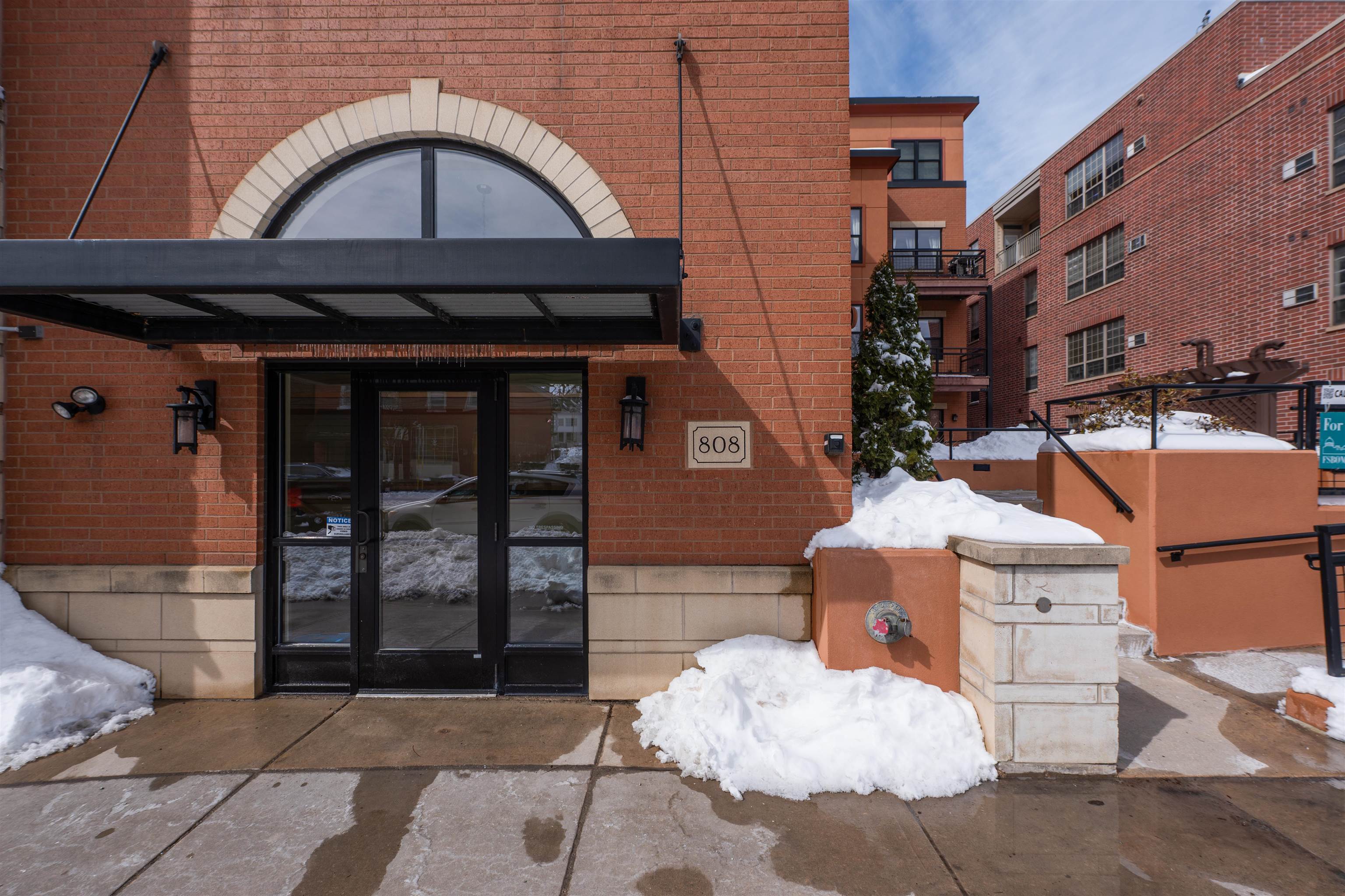 808 Williamson Street, Unit 304 Madison, WI 53703 - Photo 48 of 53