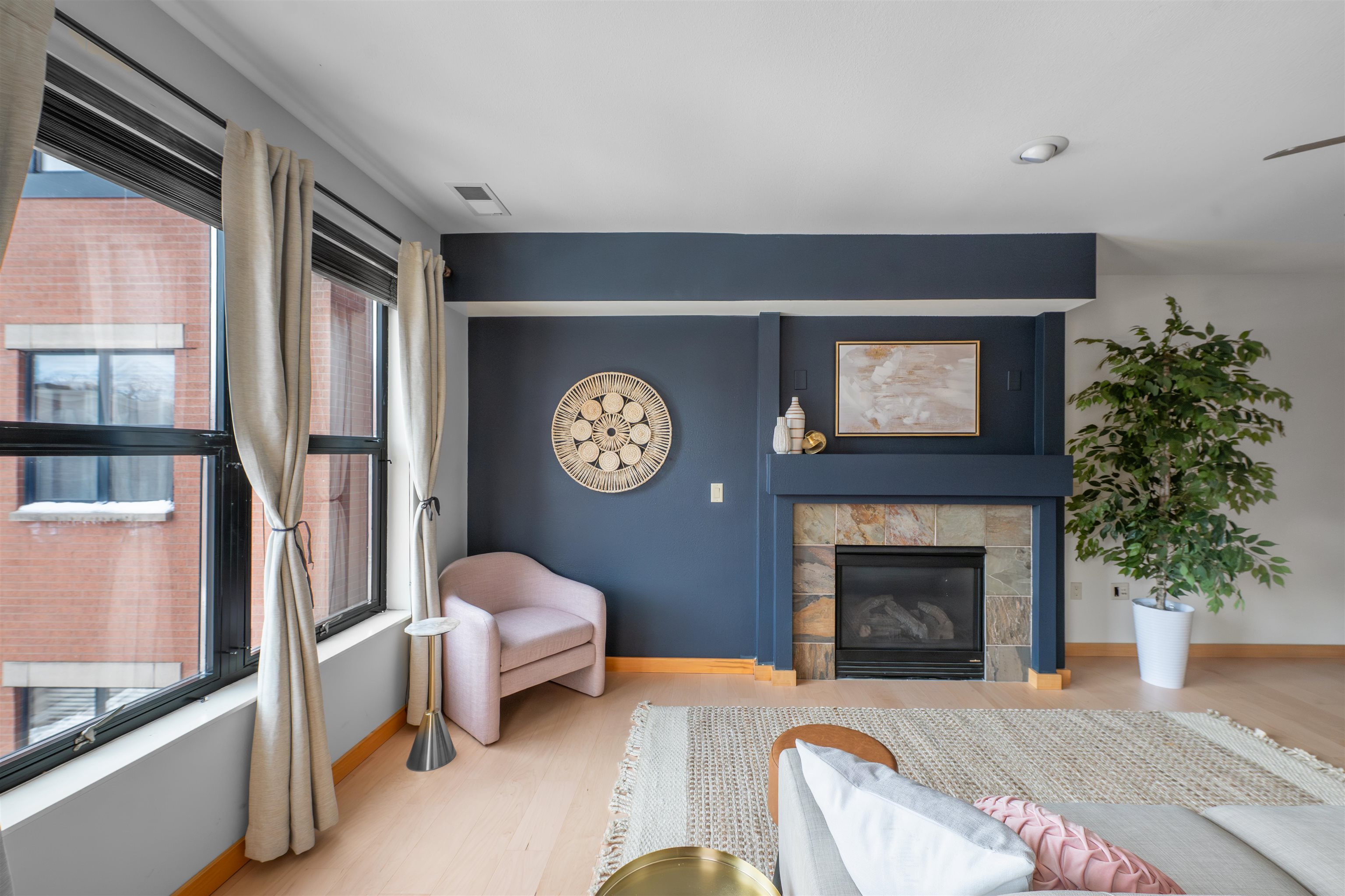 808 Williamson Street, Unit 304 Madison, WI 53703 - Photo 10 of 53