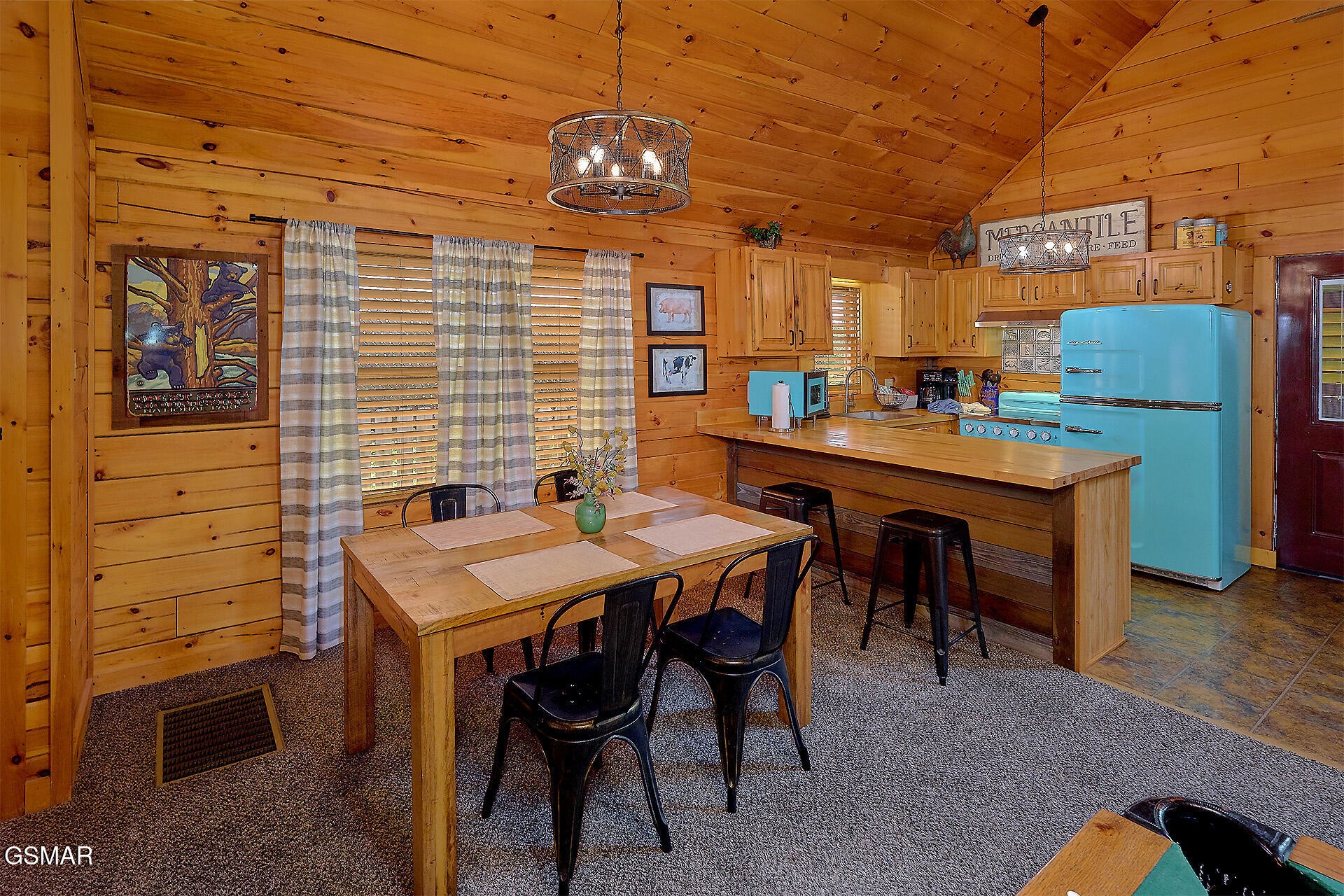 264 Moose Rdg Way Pigeon Forge, TN 37863 - Photo 3 of 17 Gallery Image 3