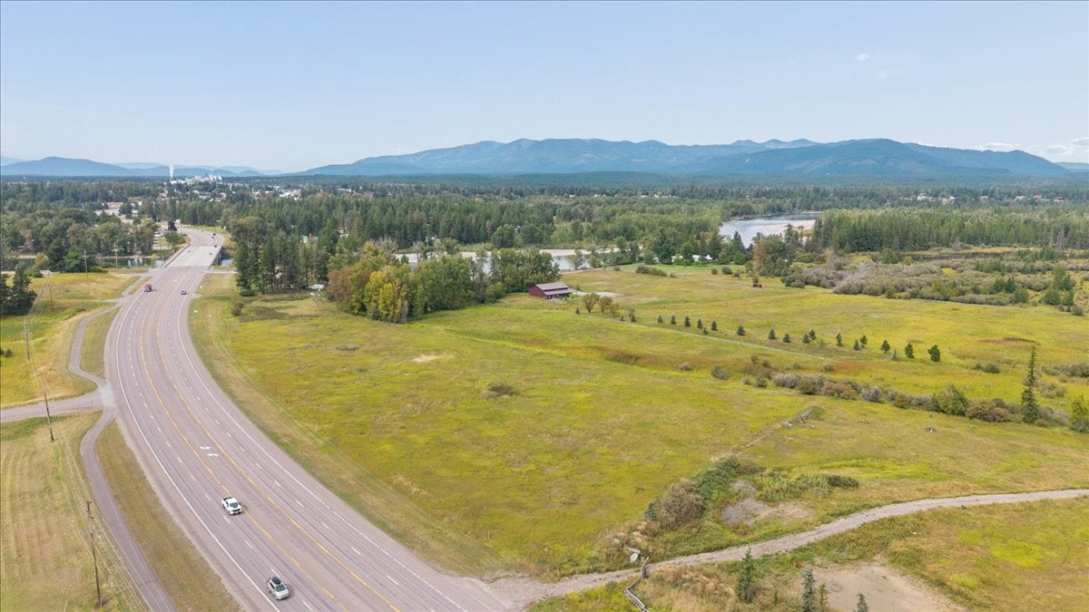 500 River Road Columbia Falls, MT 59912 - Photo 12 of 26 Gallery Image 12