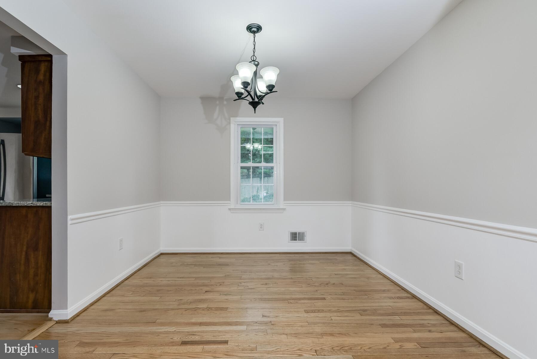 329 West Deer Park Road Gaithersburg, MD 20877 - Photo 18 of 60