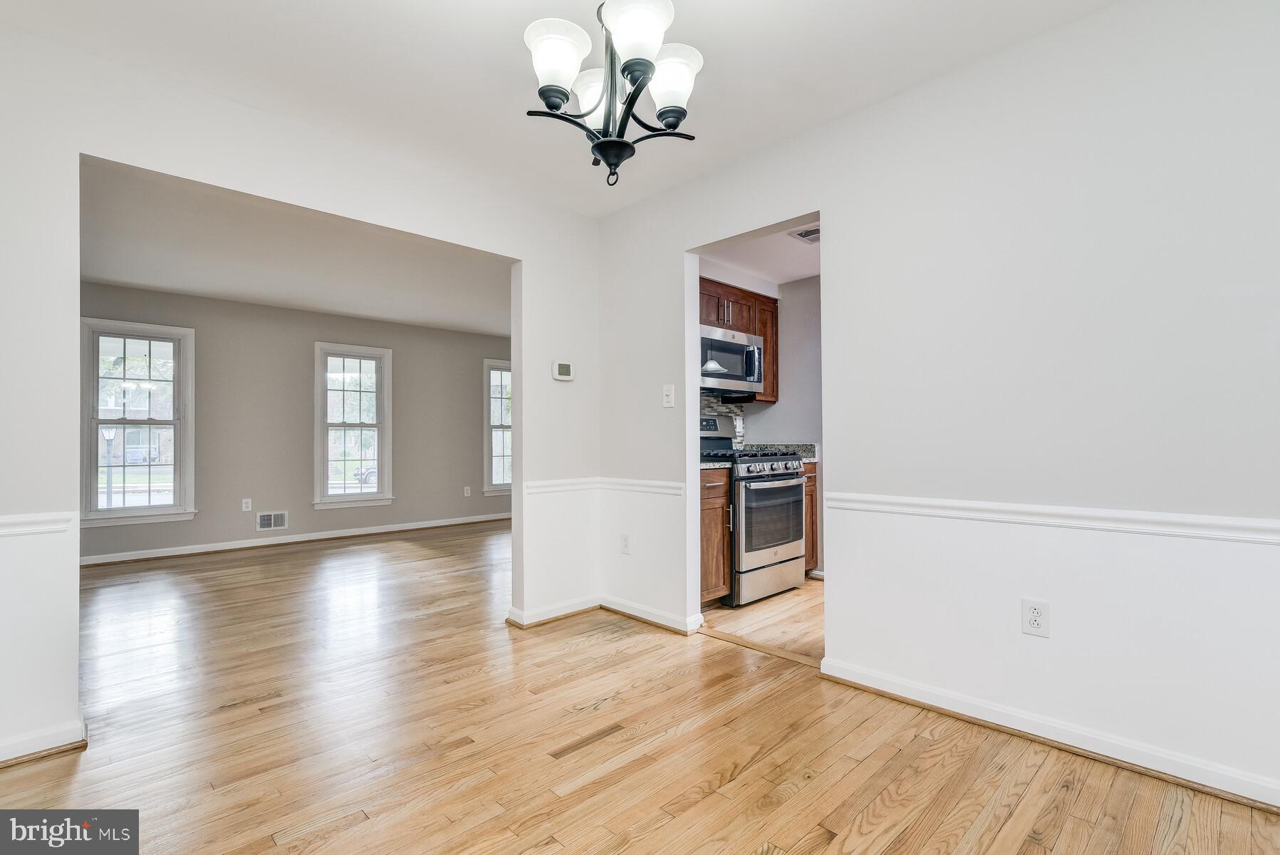 329 West Deer Park Road Gaithersburg, MD 20877 - Photo 19 of 60