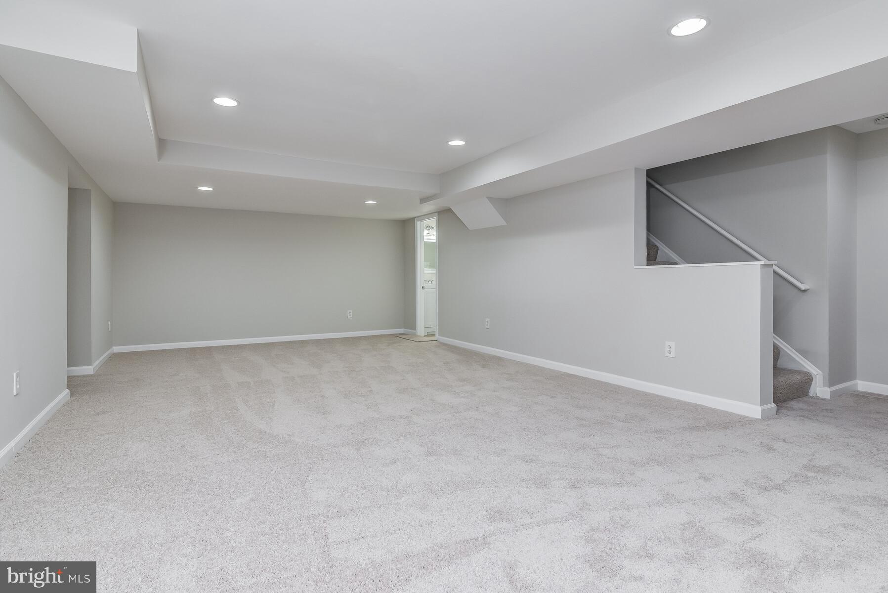 329 West Deer Park Road Gaithersburg, MD 20877 - Photo 46 of 60