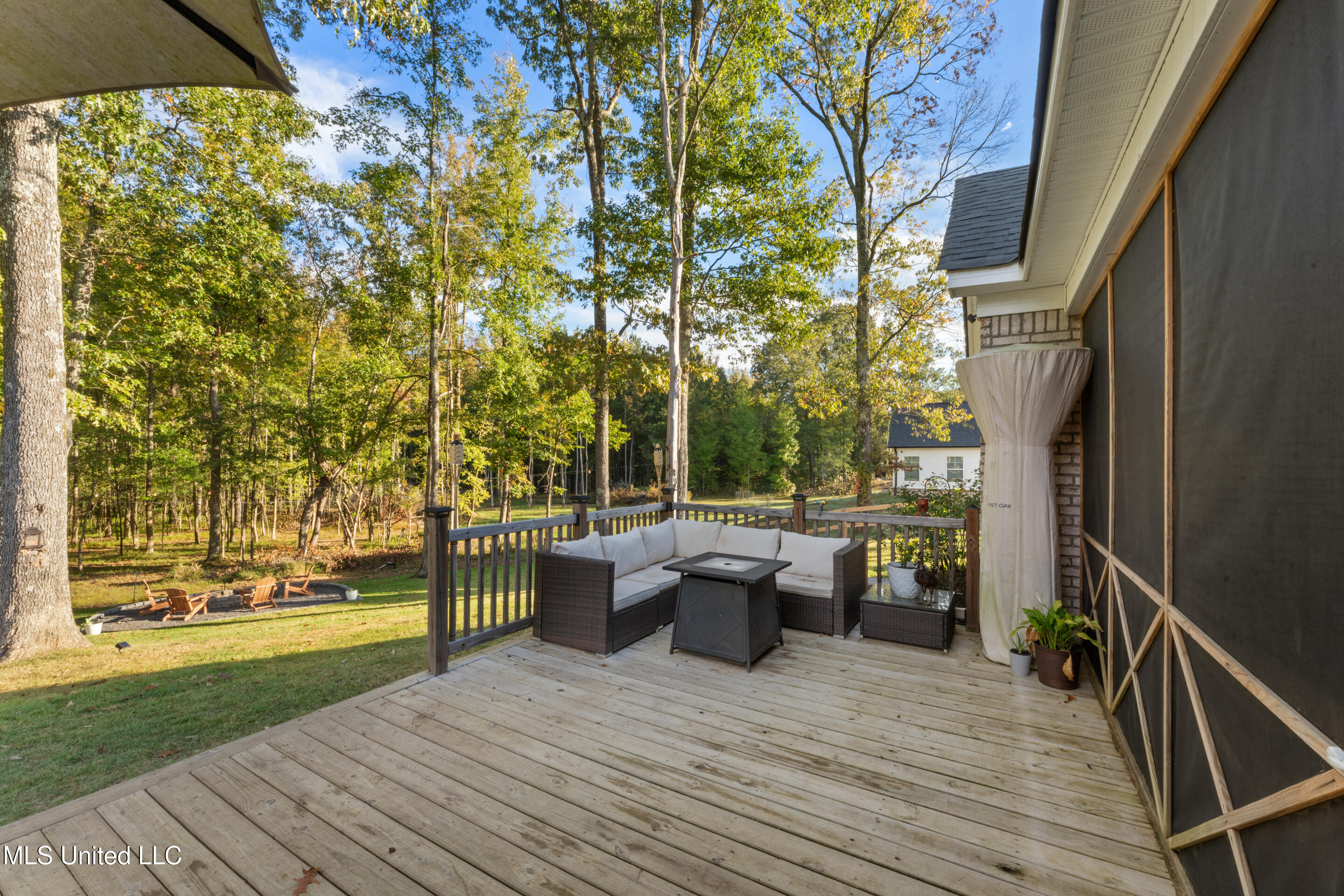 175 Hayward Road Byhalia, MS 38611 - Photo 30 of 32 DSC04811