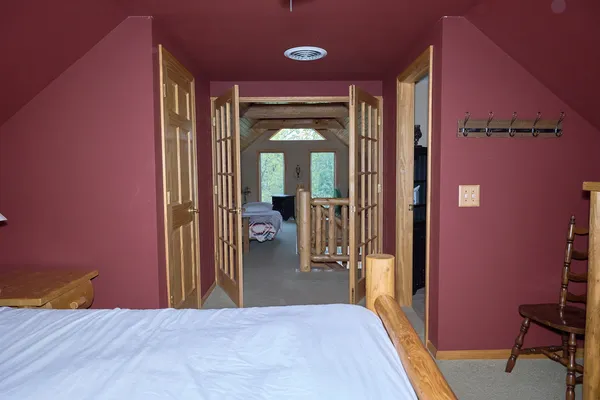 $400,000 | 21 Magnolia Court, Putnam, IL 61560