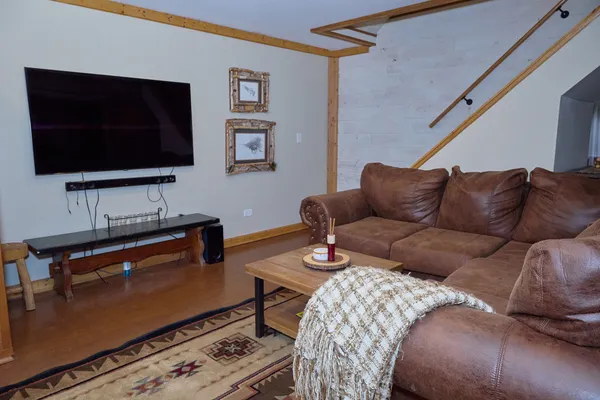 $400,000 | 21 Magnolia Court, Putnam, IL 61560