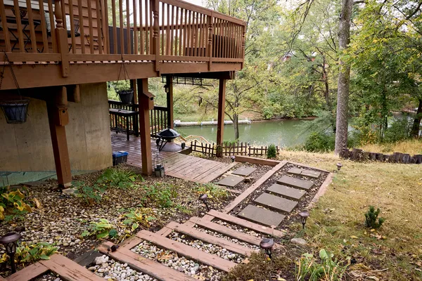 $400,000 | 21 Magnolia Court, Putnam, IL 61560