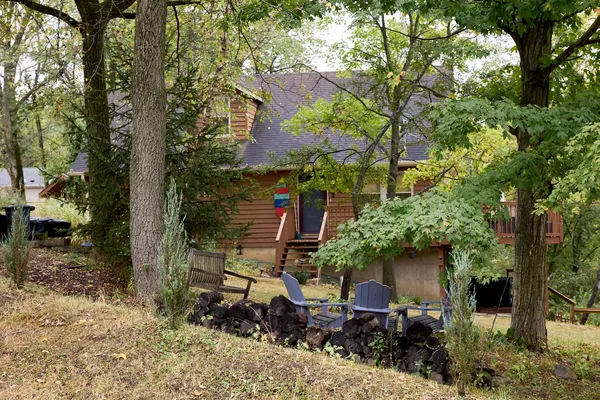 $400,000 | 21 Magnolia Court, Putnam, IL 61560