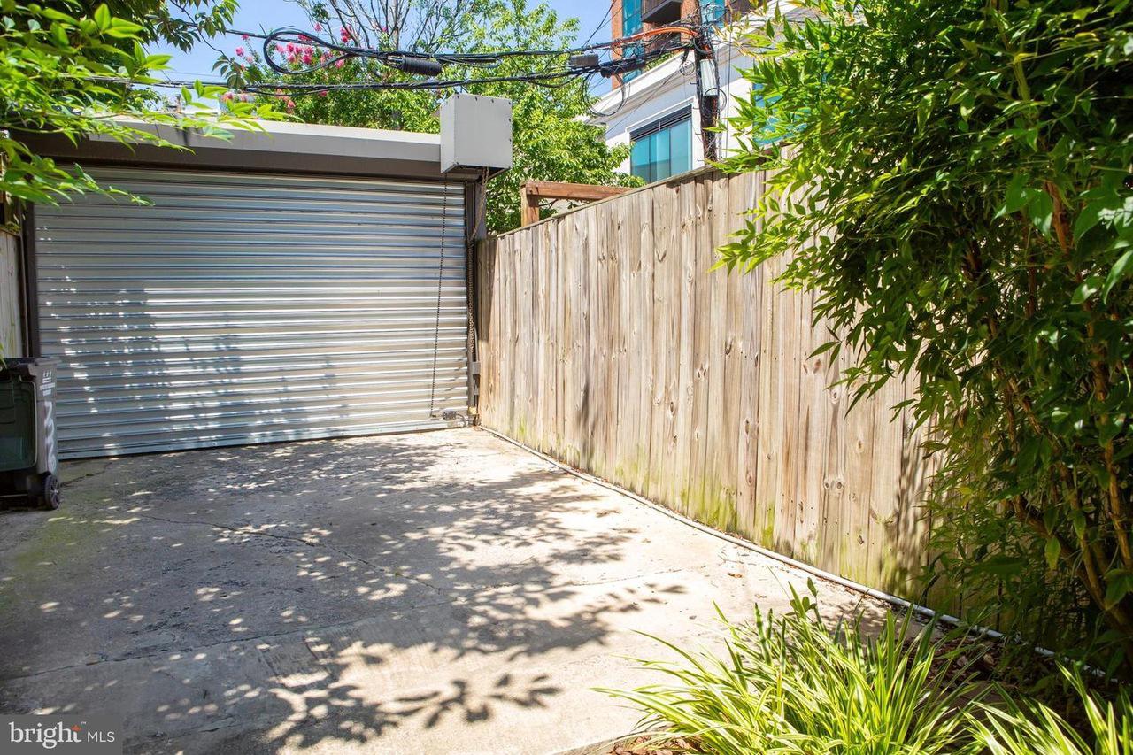 726 6th Street Northeast, Unit 1 Washington, DC 20002 - Photo 26 of 27 Secure parking in backyard.