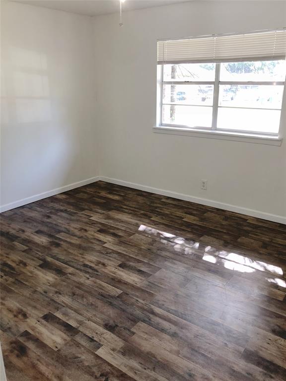 1108 Locust Street Gainesville, TX 76240 - Photo 6 of 13