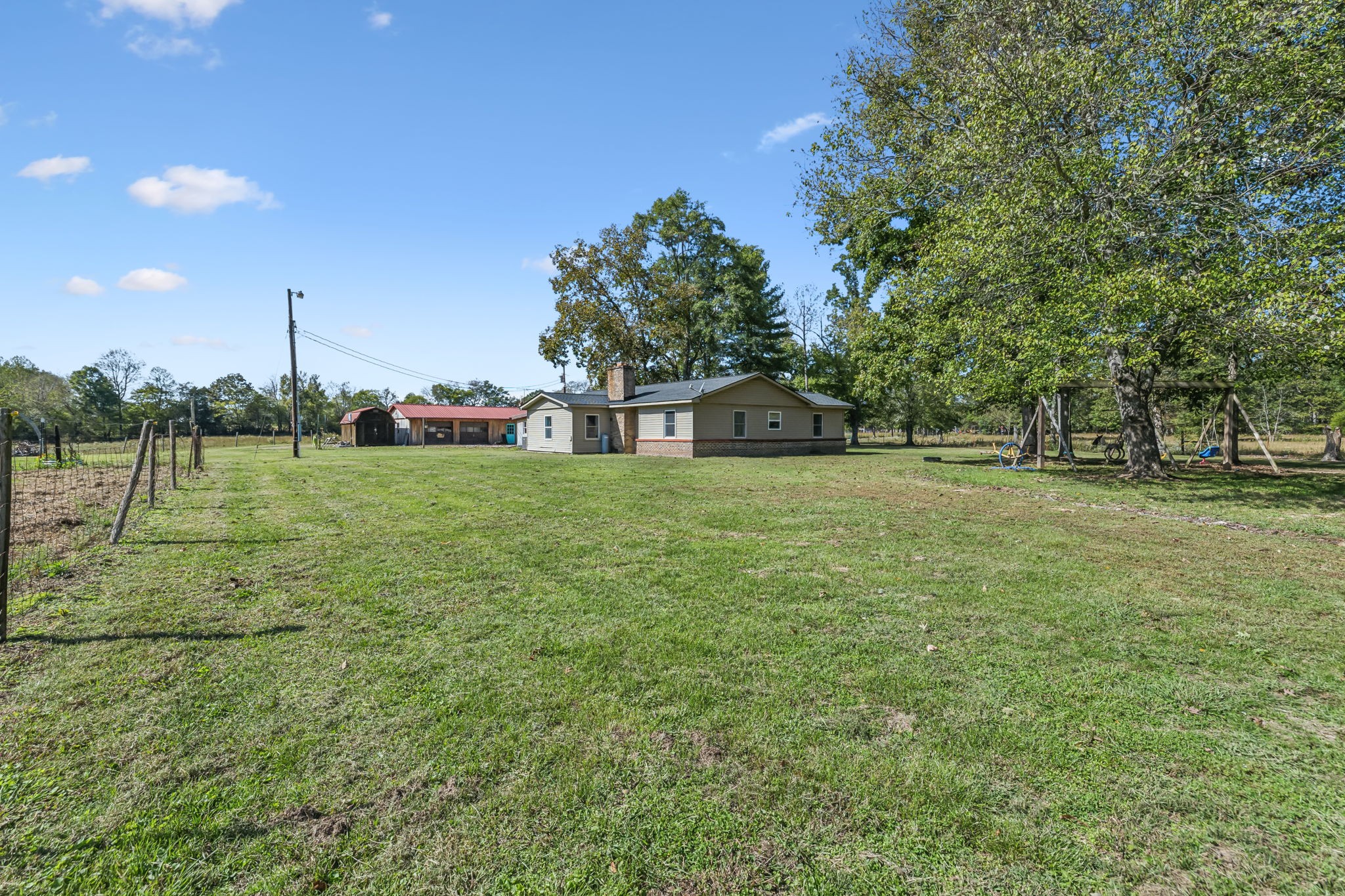 3016 Pocahontas Road Morrison, TN 37357 - Photo 28 of 47 a view of a green field