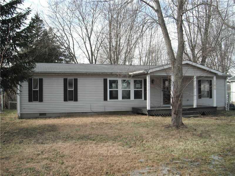 548 Della Road Columbus, IN 47203 - Photo 1 of 6 Gallery Image 1