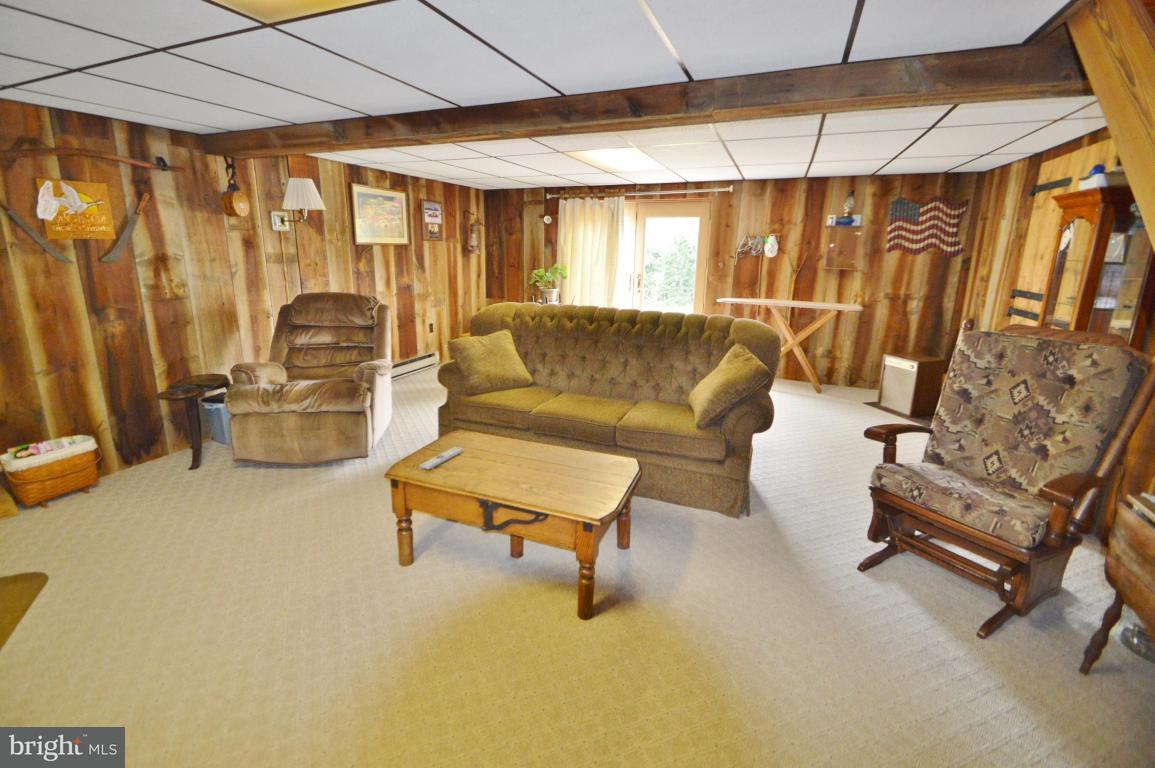 722 West Brubaker Valley Road Lititz, PA 17543 - Photo 16 of 33