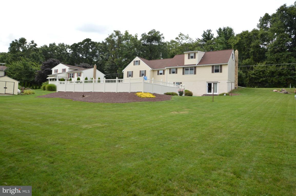 722 West Brubaker Valley Road Lititz, PA 17543 - Photo 23 of 33