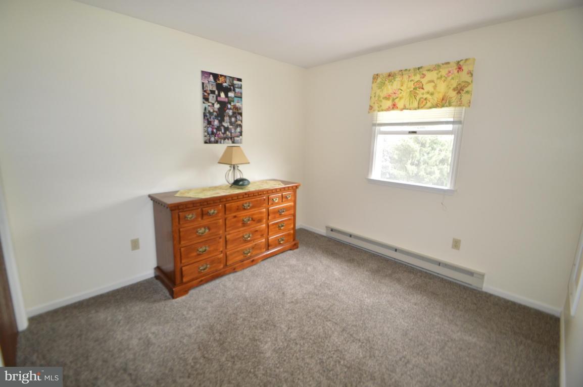 722 West Brubaker Valley Road Lititz, PA 17543 - Photo 9 of 33
