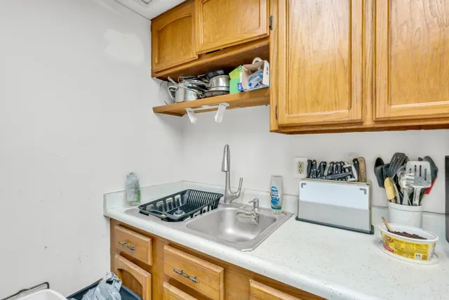 a view of a yard in front of house