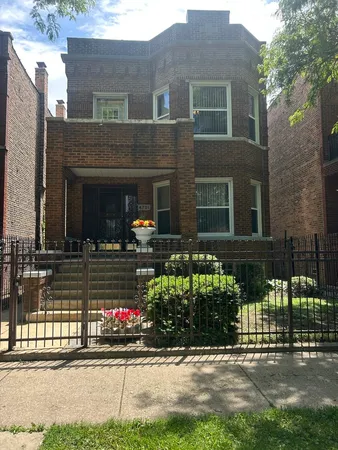 $314,900 | 4721 West Jackson Boulevard, Chicago, IL 60644