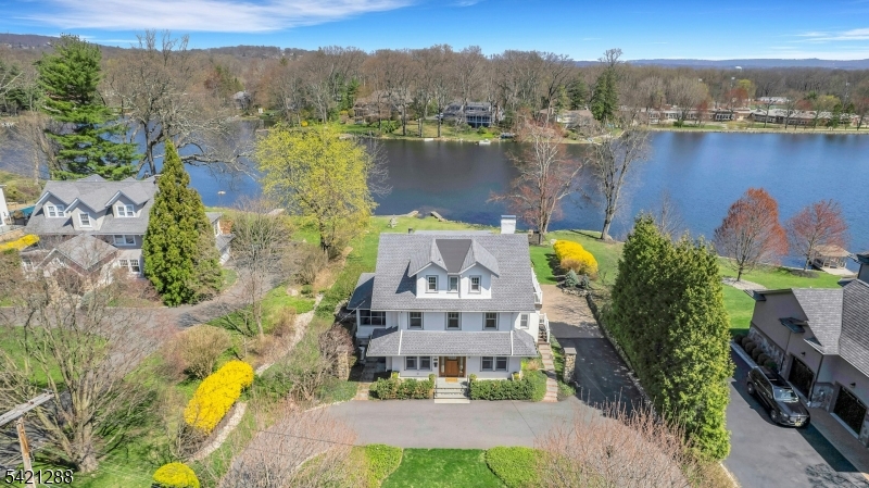 17 Briarcliff Road Mountain Lakes, NJ 07046 - Photo 2 of 50