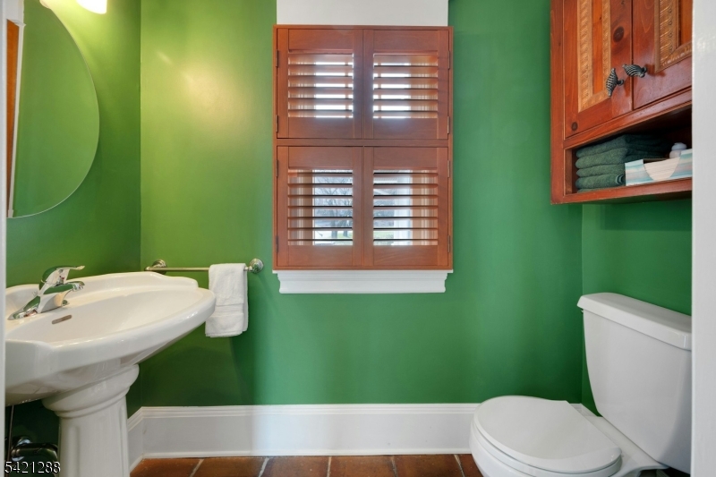 17 Briarcliff Road Mountain Lakes, NJ 07046 - Photo 25 of 50