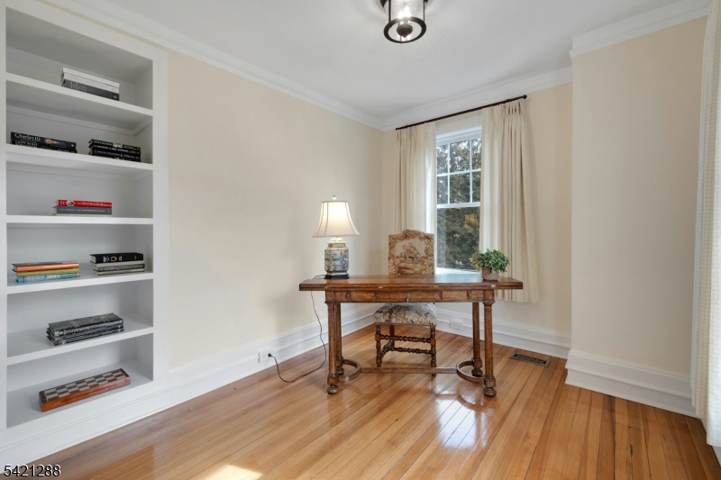 17 Briarcliff Road Mountain Lakes, NJ 07046 - Photo 34 of 50