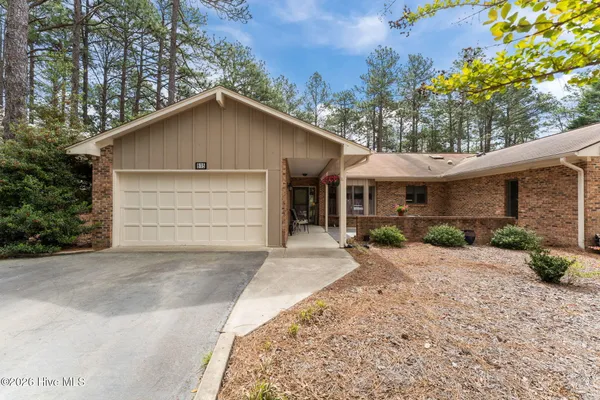 $379,000 | 815 Myrtlewood Court, Southern Pines, NC 28387