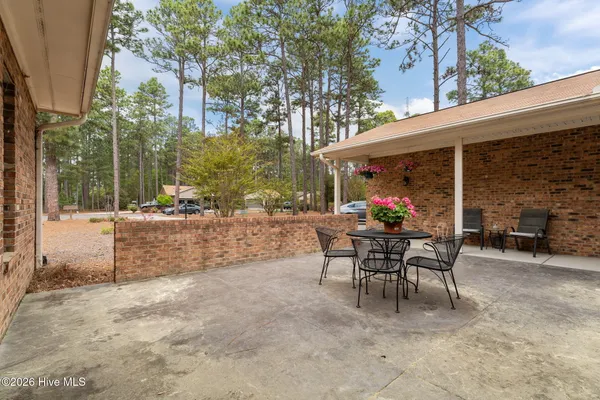 $379,000 | 815 Myrtlewood Court, Southern Pines, NC 28387