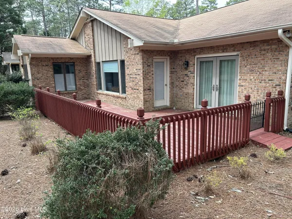 $379,000 | 815 Myrtlewood Court, Southern Pines, NC 28387