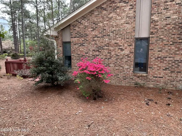 $379,000 | 815 Myrtlewood Court, Southern Pines, NC 28387