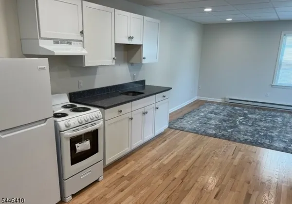 $1,850 | 27 West Shore Trail, Unit 3, Sparta, NJ 07871