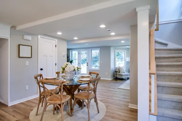 $1,175,000 | W188S7598 W188-s7598 Oak Grove, Muskego, WI 53150