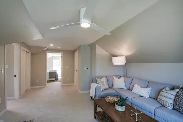 $1,175,000 | W188S7598 W188-s7598 Oak Grove, Muskego, WI 53150