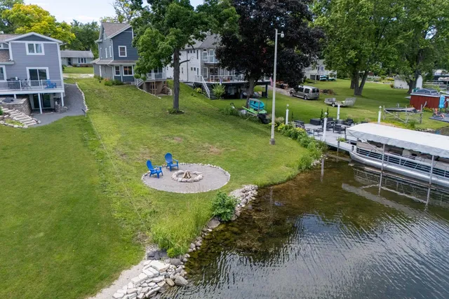 $1,175,000 | W188S7598 W188-s7598 Oak Grove, Muskego, WI 53150