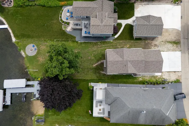 $1,175,000 | W188S7598 W188-s7598 Oak Grove, Muskego, WI 53150