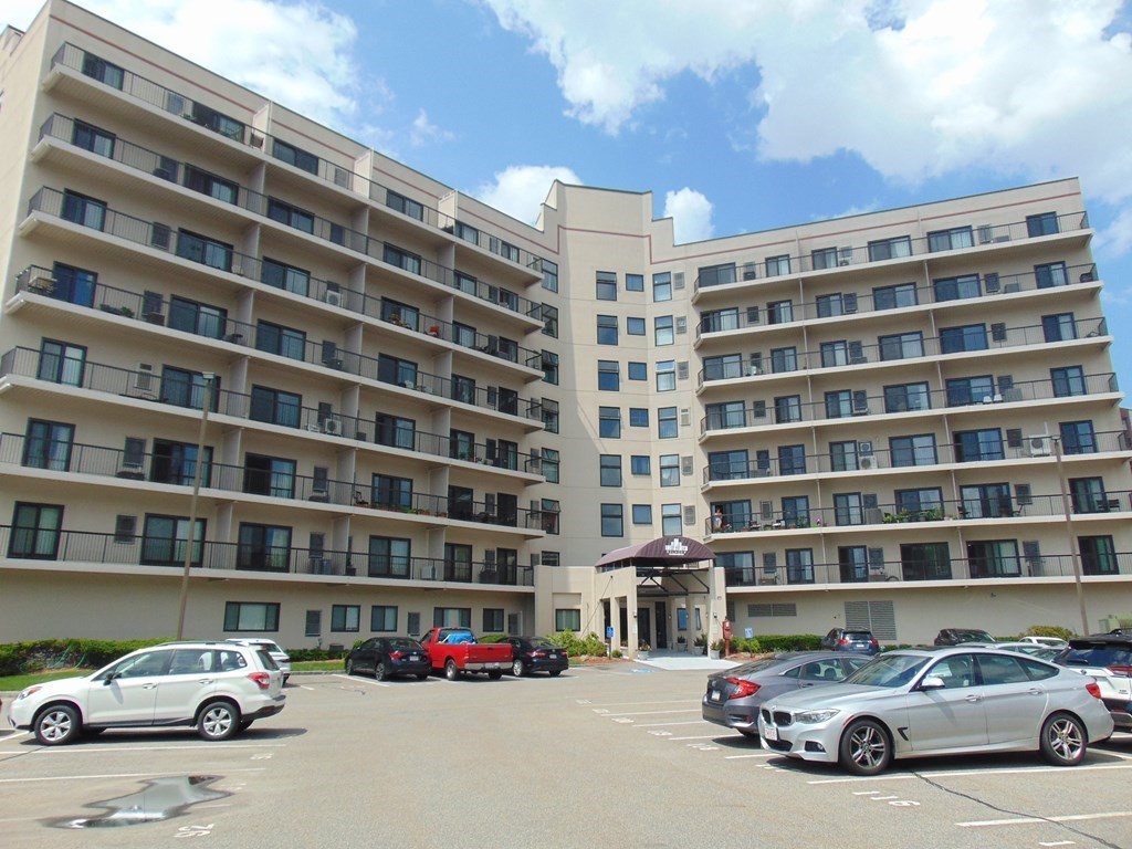 133 Commander Shea Boulevard, Unit 621 Quincy, MA 02171 - Photo 1 of 17