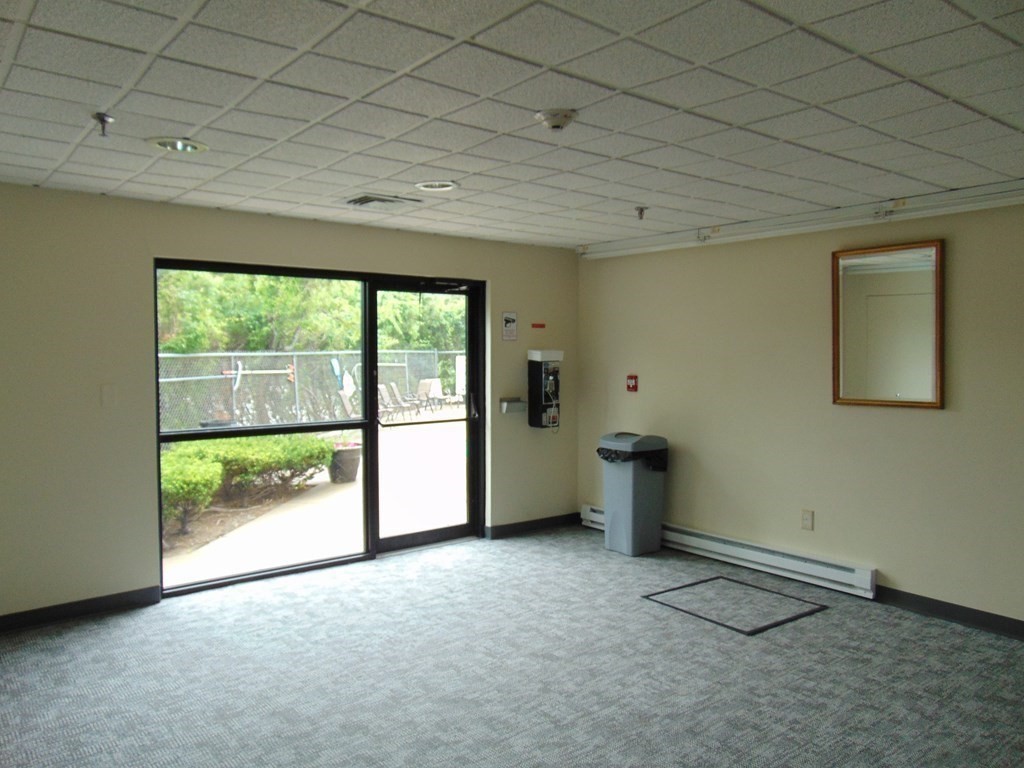 133 Commander Shea Boulevard, Unit 621 Quincy, MA 02171 - Photo 4 of 17